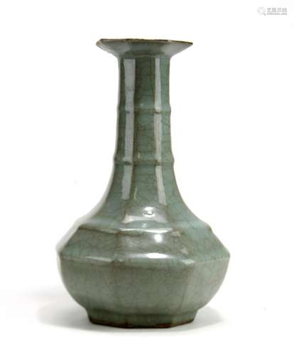 Chinese Guan-type Vase