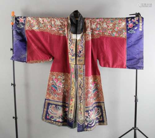 Large and Rare Chinese Silk Embroidery Robe