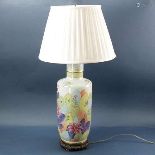 Chinese Porcelain Table Lamp