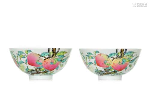 Fine Pair of Chinese Famille Rose Bowls
