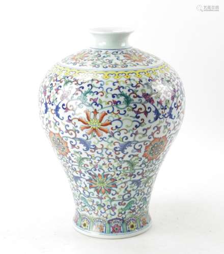 Large Chinese Famille Rose Vase