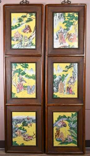 A Pair of Famille Rose Plaques Hanging Screens 50s