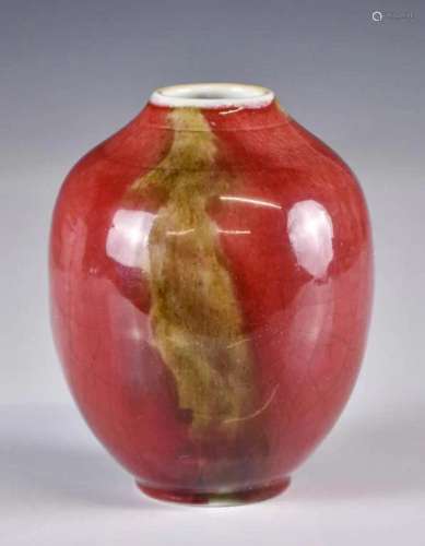 A Red Glazed Jar, 19thC