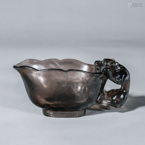 舊藏茶晶螭龍紋酒杯