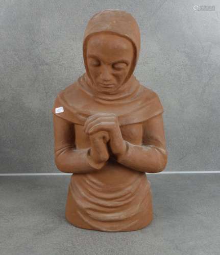 EVA MARIA SCHLEICHER SCULPTURE: "THE THOUGHTFUL"