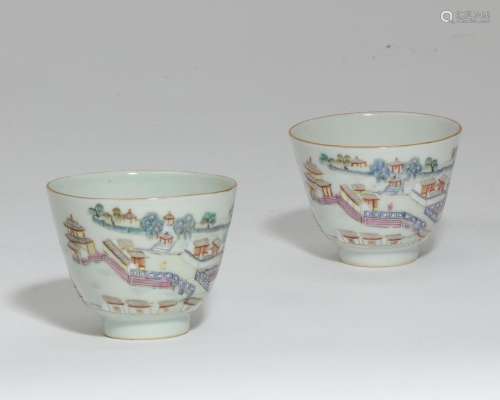 A pair of Chinese porcelain teabowls