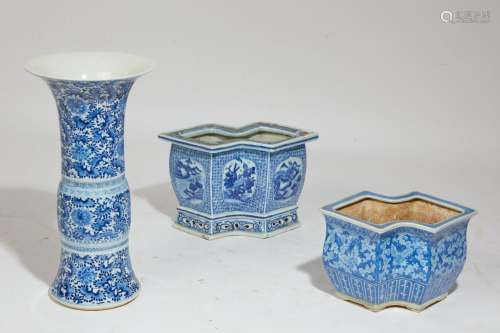 A Chinese blue and white porcelain gu vase and two double lo...