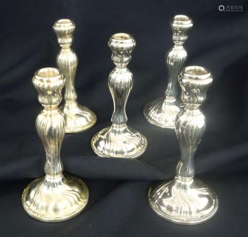 SET OF FIVE CANDLESTICKS / FIVE CANDLE LIGHTERS