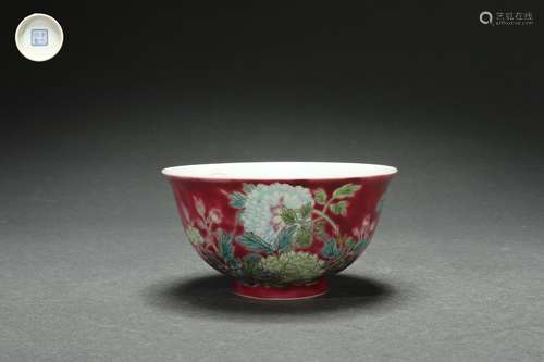 Famille Rose Bowl with Carmine Red Glazed Design and Floral ...