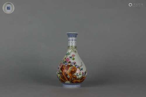 Enameled Yuhuchun Vase with Flower and Bird Patterns, Qianlo...