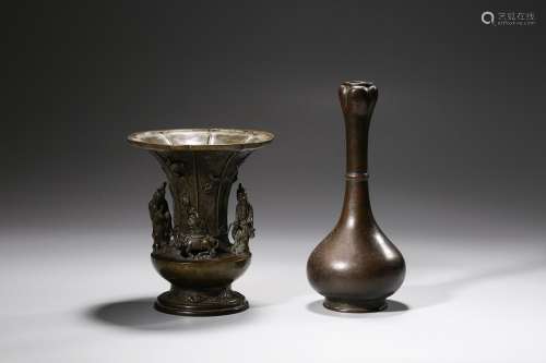 Bronze Vase with Floral Patterns and Sunflower-shaped Mouth ...