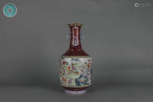 Famille Rose Double-ear Vase with Kids Design, Jiaqing Reign...