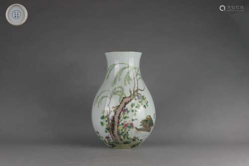 Famille Rose Zun-vase with Floral and Poem Patterns, Yongzhe...
