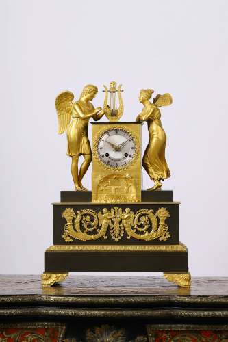 Western Antique Table Clock