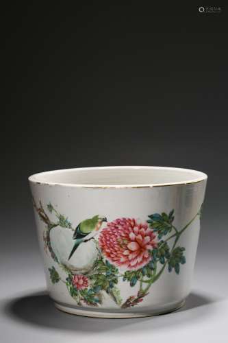 Famille Rose FlowerPot with Flower, Bird and Poem Design