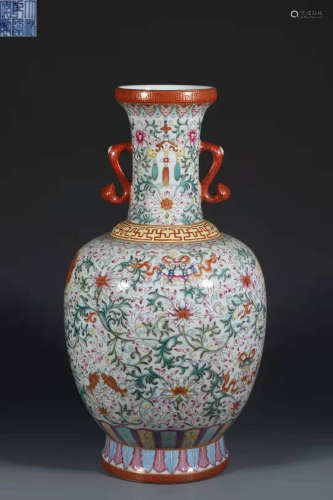 Enamel Bottle with the Pattern of Fish and Flower in Qing Qi...