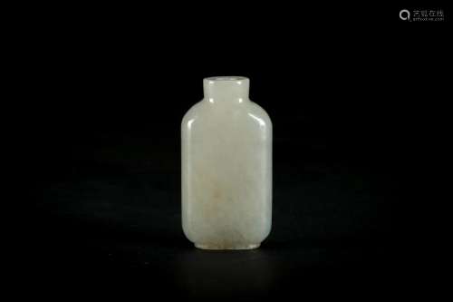 A Jadeite Snuffle Bottle