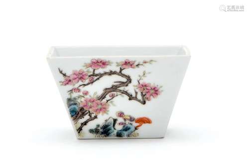 A Famille Rose Squared Bowl with Qianlong Mark