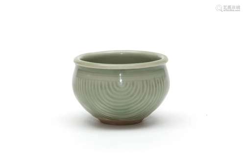 A Yaozhou Ware Celadon Lined Tea Cup