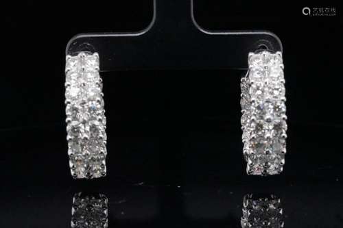 8.00ctw SI1-SI2/G-H Diamond and 14K 1" Hoop Earrings