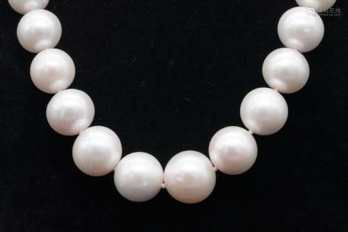 12.5mm-15mm Pearl 18" Necklace W/18K Clasp