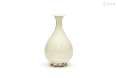 A Ding Ware Yuhuchun Vase