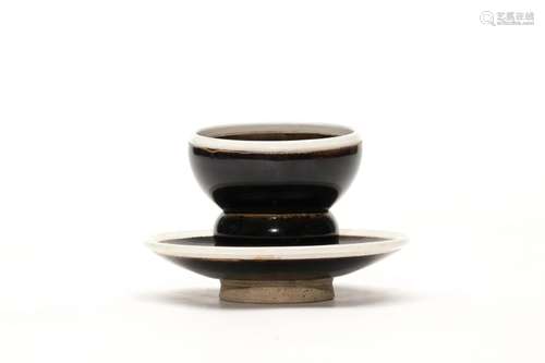 A Ding Ware Black Glazed Tea Cup Set