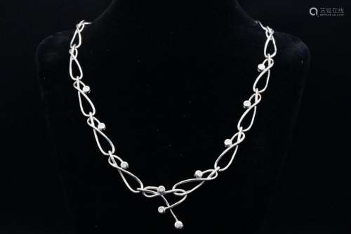 14K White Gold and 0.30ctw Diamond 17" Necklace