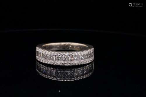 1.00ctw SI1-SI2/G-H Diamond 18K 5mm Wide Band