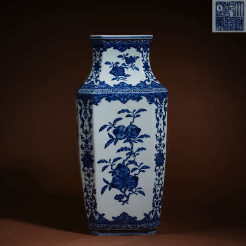 Blue and white vase from qing Dynasty