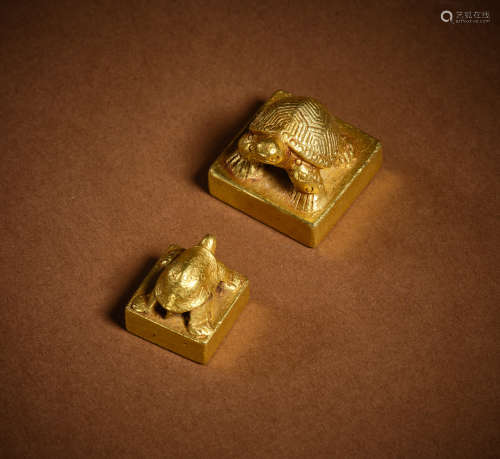 Ancient pure gold seals