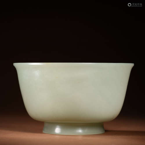 Hetian jade bowl from the Qing Dynasty