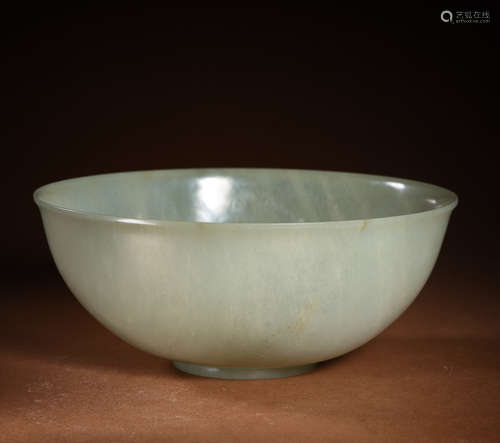 Hetian jade bowl from the Qing Dynasty