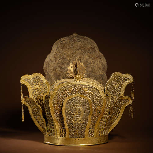 Pure gold crown of Liao Dynasty