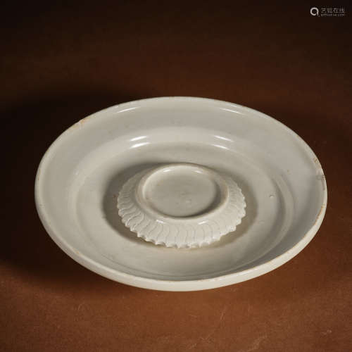 Ding Kiln porcelain in song Dynasty