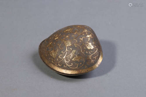 Gilt Decorated Shell-Form Pomander