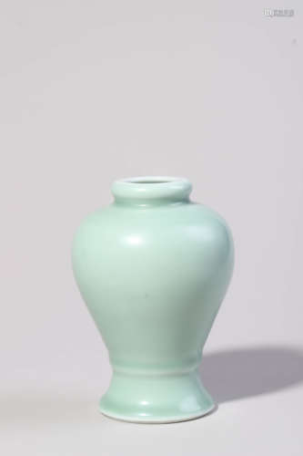 Celadon Glaze Meiping