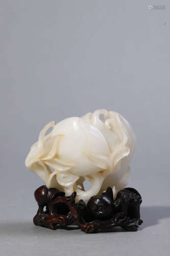 Carved White Jade Sanduo Ornament