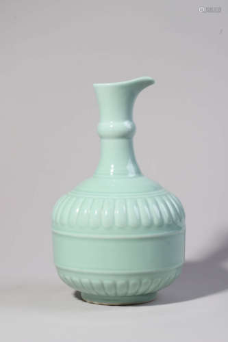 Celadon Glaze Chrysanthemum Water Pot