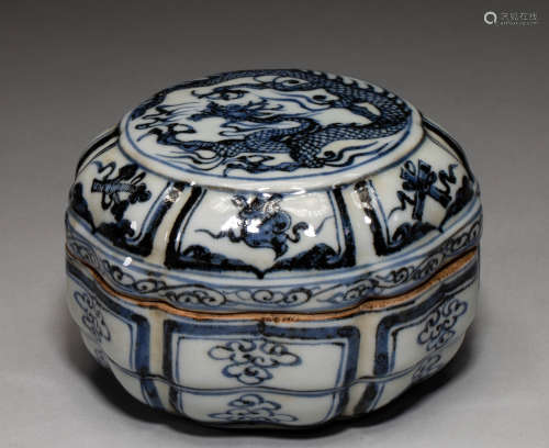 Yuan dynasty blue and white compact