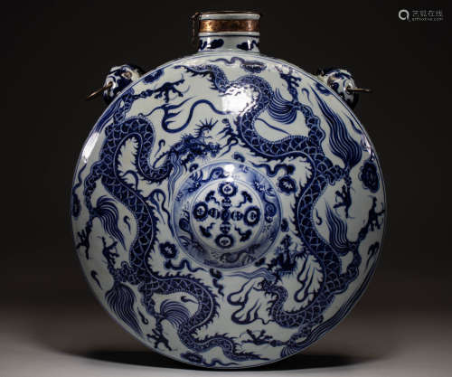 Yuan Dynasty blue and white flat bottle