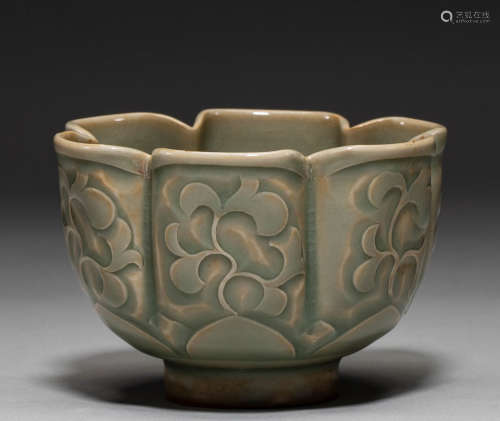 Flower mouth bowl from yue Kiln in Song Dynasty of China