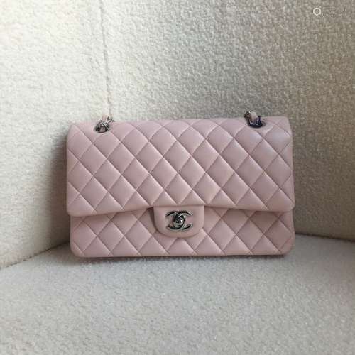 chanel cf 中号羊皮银扣