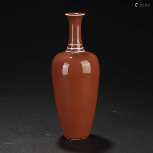 Qing Dynasty Red Glazed Guanyin Bottle