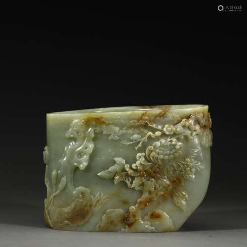 Ancient jade carved flower brush holder