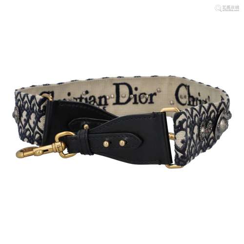 CHRISTIAN DIOR Schulterriemen, akt. NP.: 1.250,-€.