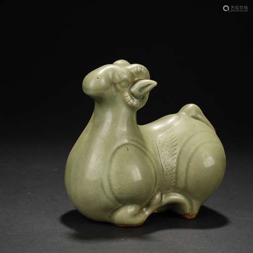 Yaozhou kiln green glazed sheep pulse pillow