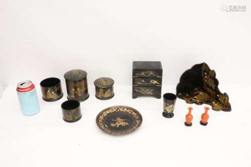 Lot of Japanese antique lacquer pieces
