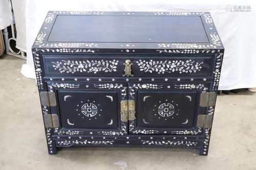 Chinese rosewood 2-door cabinet with MOP inlaid