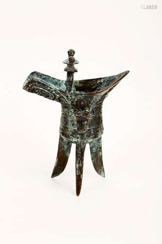 A BRONZE WINE CUP.JUE-FORM. J120.